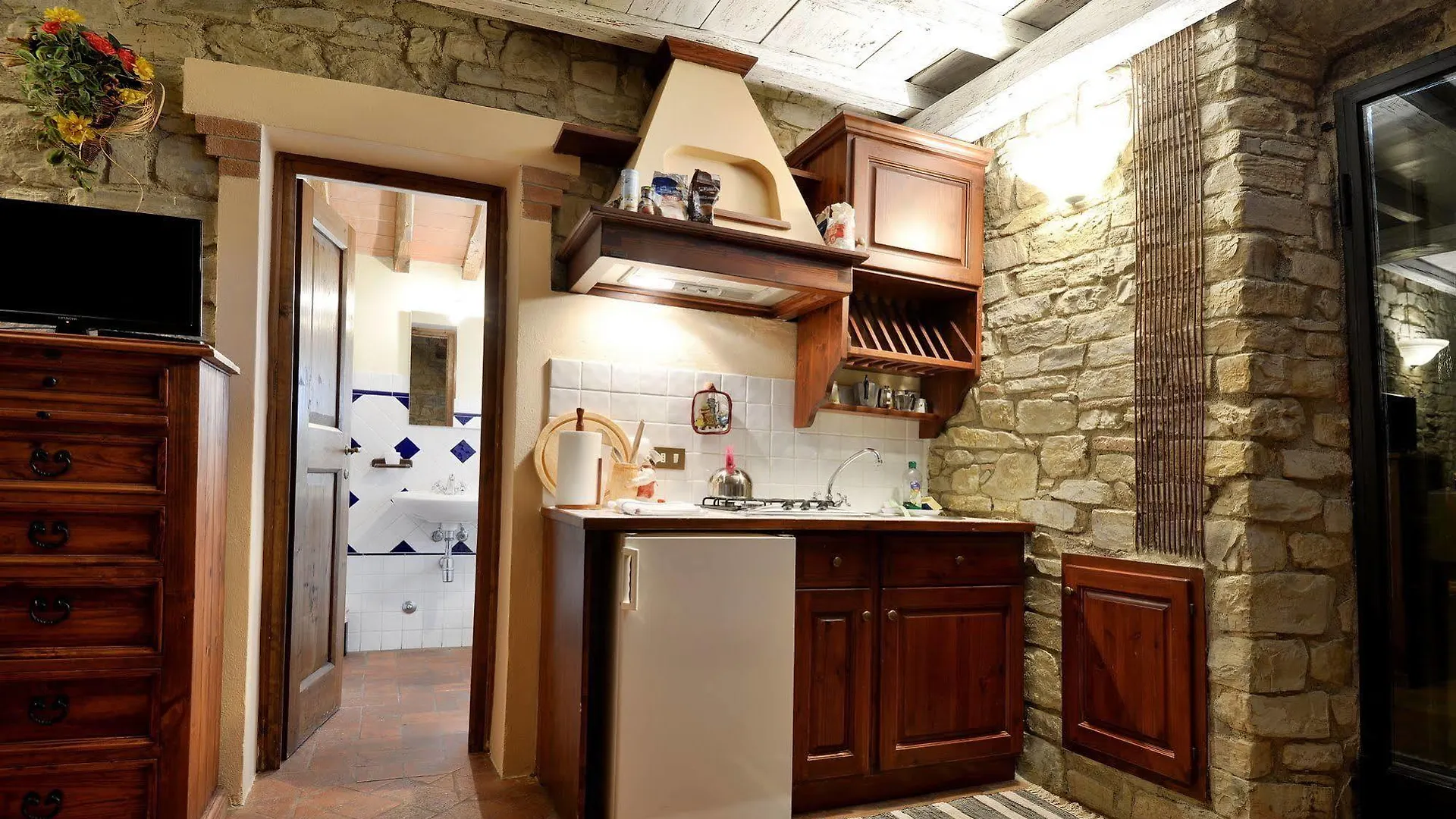 Castello Di Montegonzi Guest House Florence Country house